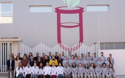 Hoy hemos visitado Laboratorios Natuaromatic, fundada por José Sánchez, MBA Executive por EBF Business School Murcia y Antonio Fuentes